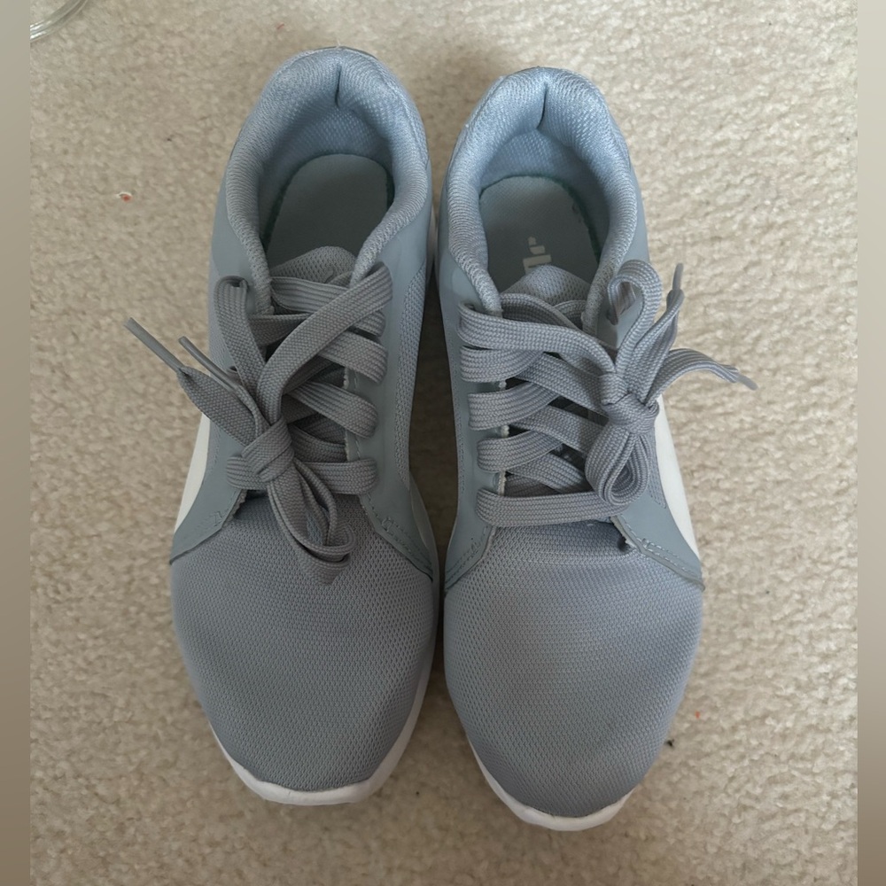 Puma sneakers
